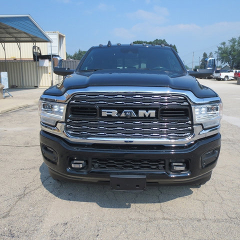 Used 2022 RAM 2500 Limited image 3