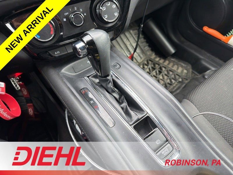 Used 2022 Honda HR-V Sport image 12