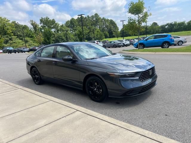 New 2025 Honda Accord SE image 6