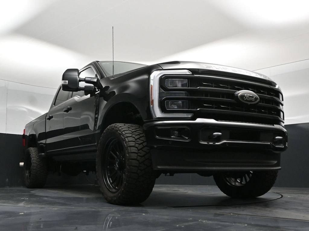 Used 2024 Ford F350 King Ranch w/ Chrome Package AWD/4WD image 55