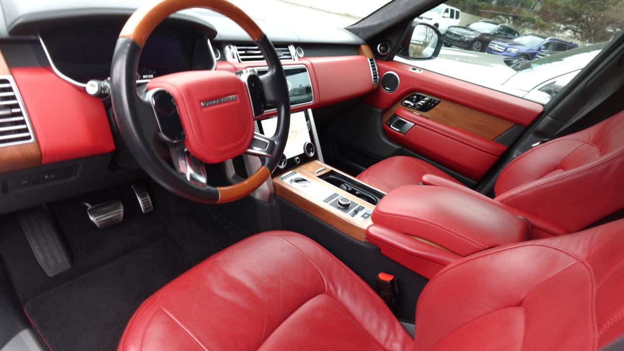 Used 2020 Land Rover Range Rover Long Wheelbase Autobiography AWD/4WD image 21