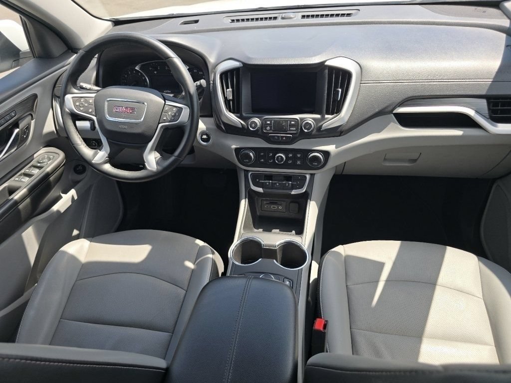 Used 2024 GMC Terrain SLT FWD image 23