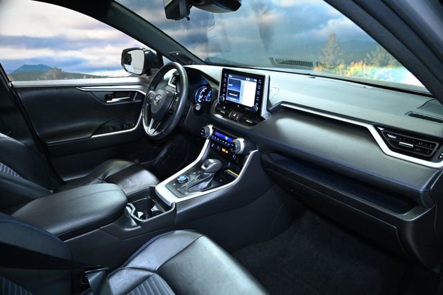 Used 2021 Toyota RAV4 XSE AWD/4WD image 48