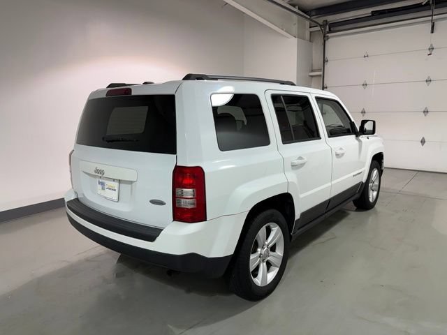 Used 2017 Jeep Patriot Latitude FWD image 7