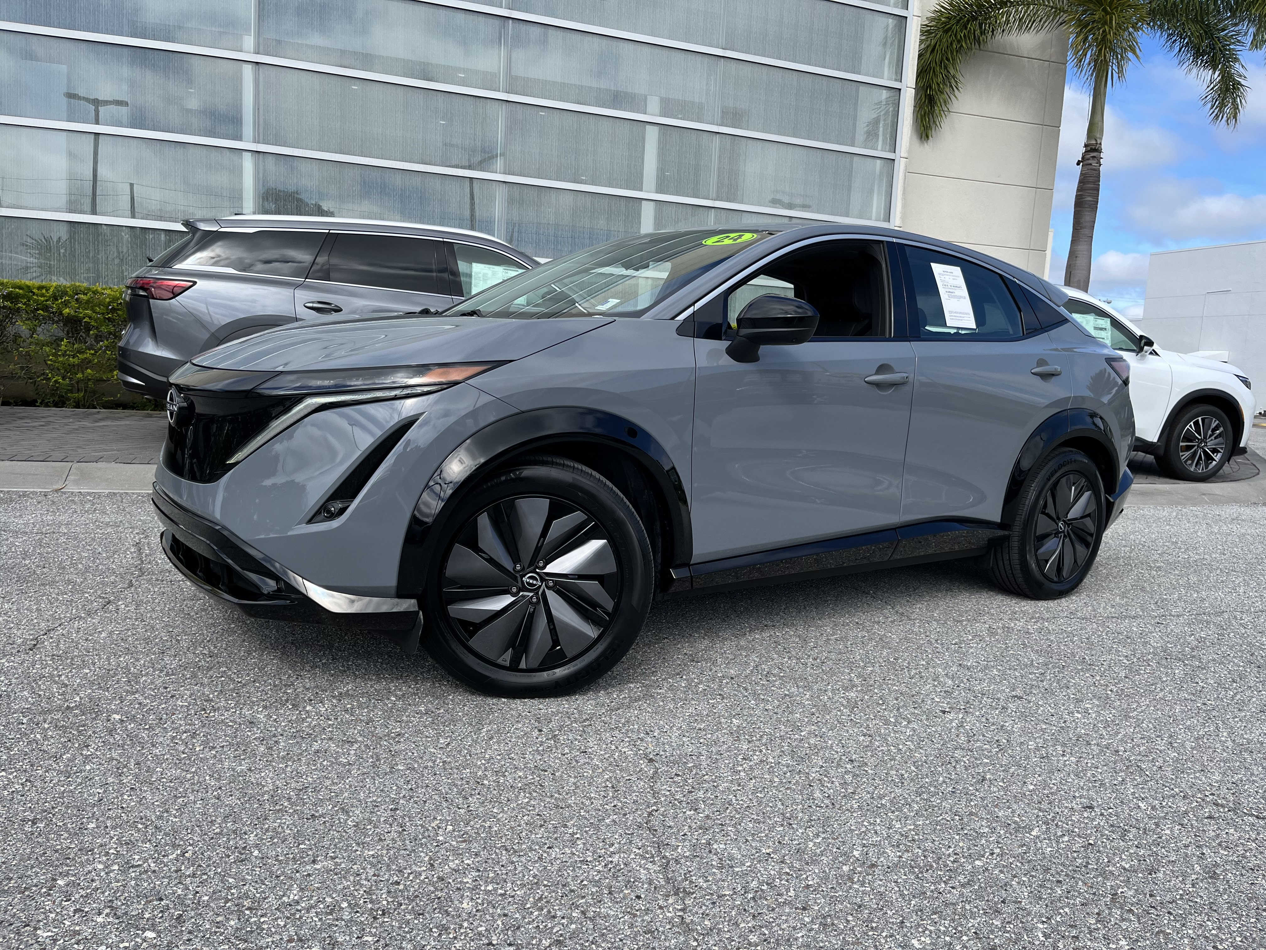 Used 2024 Nissan Ariya FWD