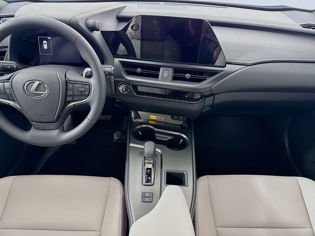 New 2026 Lexus UX 300h FWD image 14