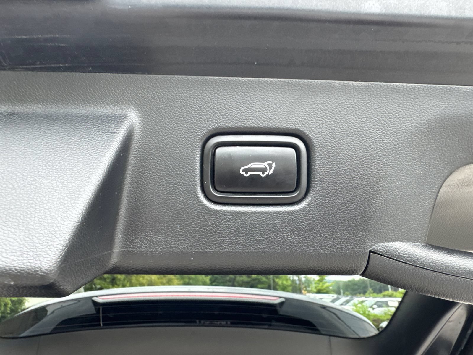 Used 2022 Hyundai Tucson Limited AWD/4WD image 19