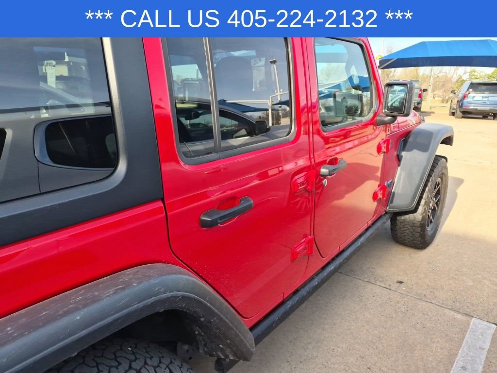 Used 2025 Jeep Wrangler Willys 4xe image 10