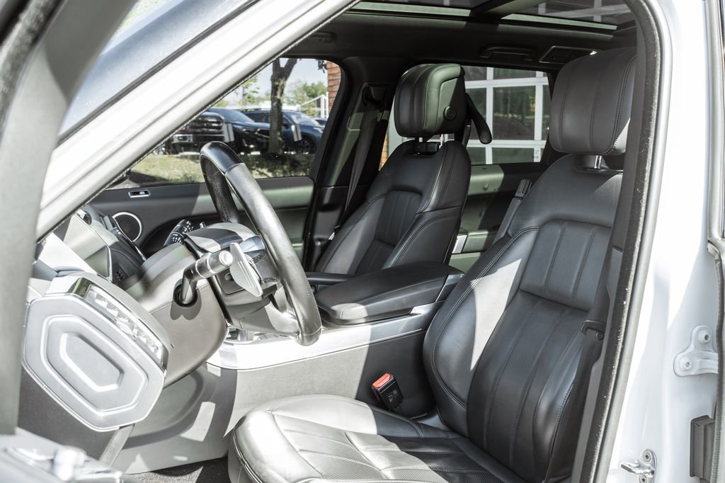 Used 2021 Land Rover Range Rover Sport HSE Silver Edition AWD/4WD image 7