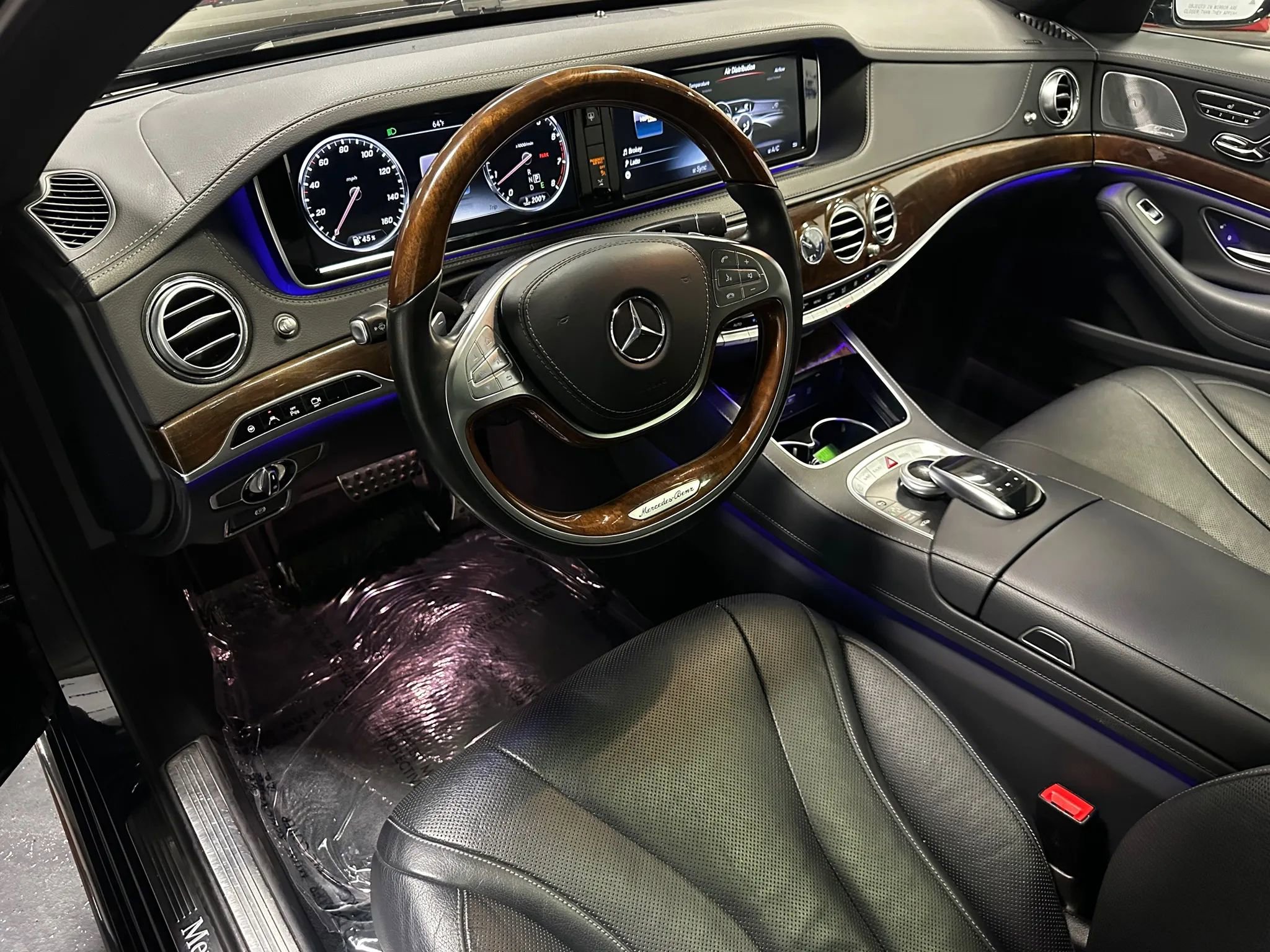 Used 2017 Mercedes-Benz S 550 Sedan image 8