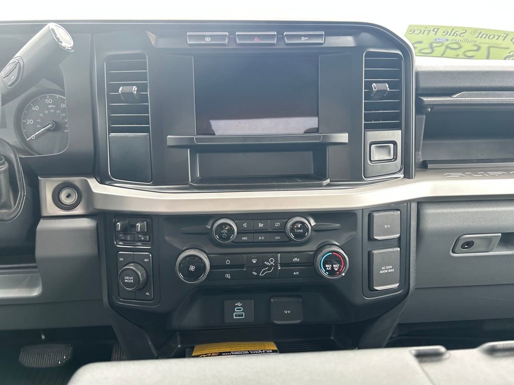 Used 2024 Ford F450 XLT image 24