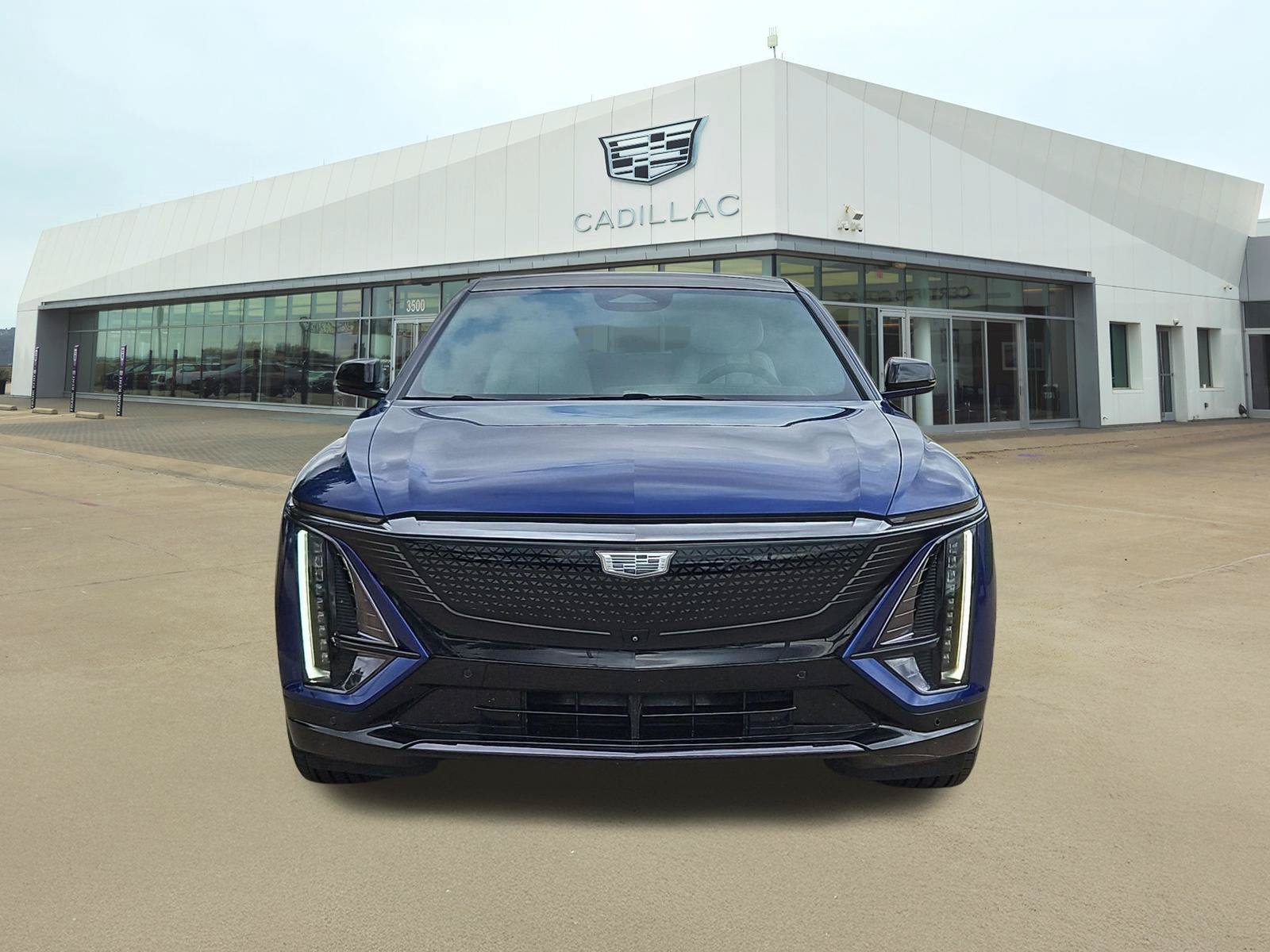 Certified 2024 Cadillac Lyriq Sport AWD/4WD image 2