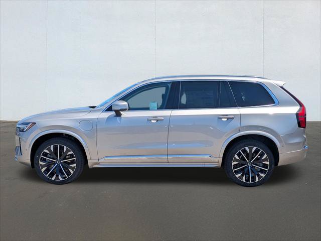 New 2026 Volvo XC90 T8 Plus w/ Protection Package AWD/4WD image 3