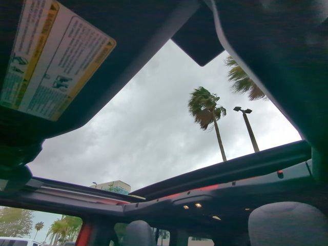 Certified 2025 Jeep Wrangler Unlimited Sahara w/ Safety Group image 17