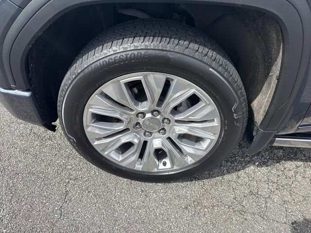 Used 2022 GMC Sierra 1500 Denali w/ Denali Premium Package image 13