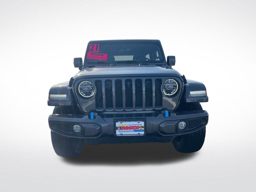 Used 2021 Jeep Wrangler Unlimited Sahara image 2