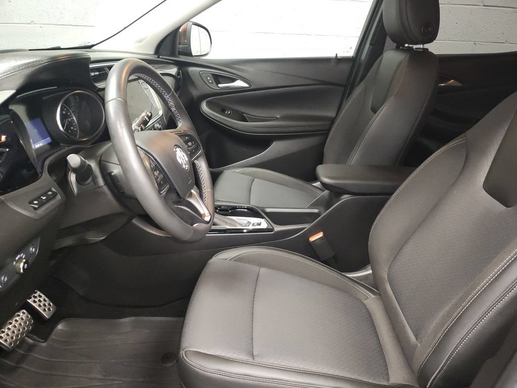 Used 2022 Buick Encore GX Select w/ Advanced Technology Package AWD/4WD image 23