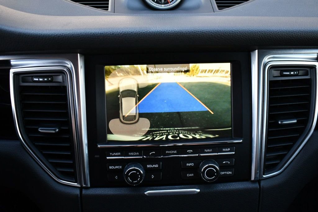 Used 2016 Porsche Macan S image 51