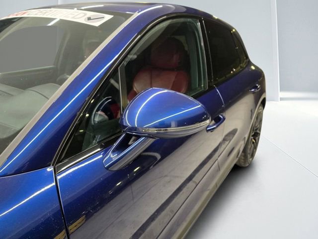 Used 2022 Porsche Macan GTS w/ Sport Chrono Package image 10