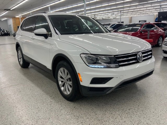 Used 2019 Volkswagen Tiguan S image 3