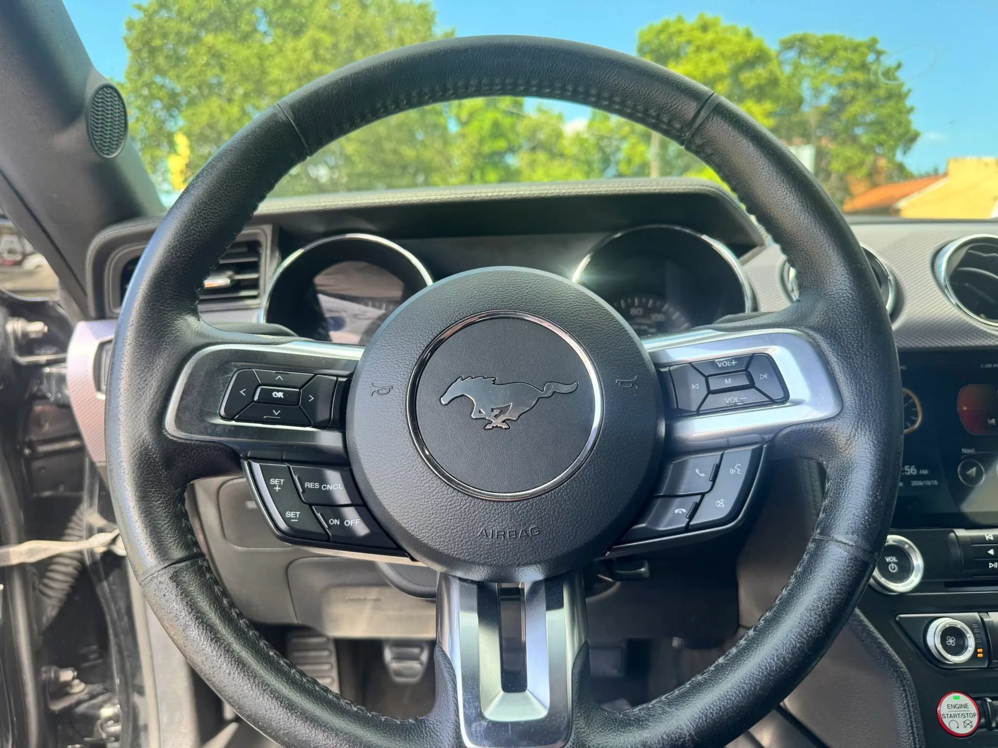 Used 2015 Ford Mustang GT RWD image 27