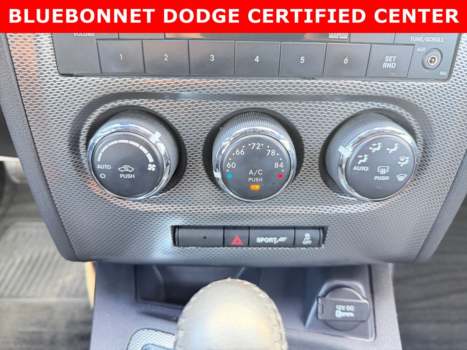 Used 2013 Dodge Challenger R/T RWD image 17