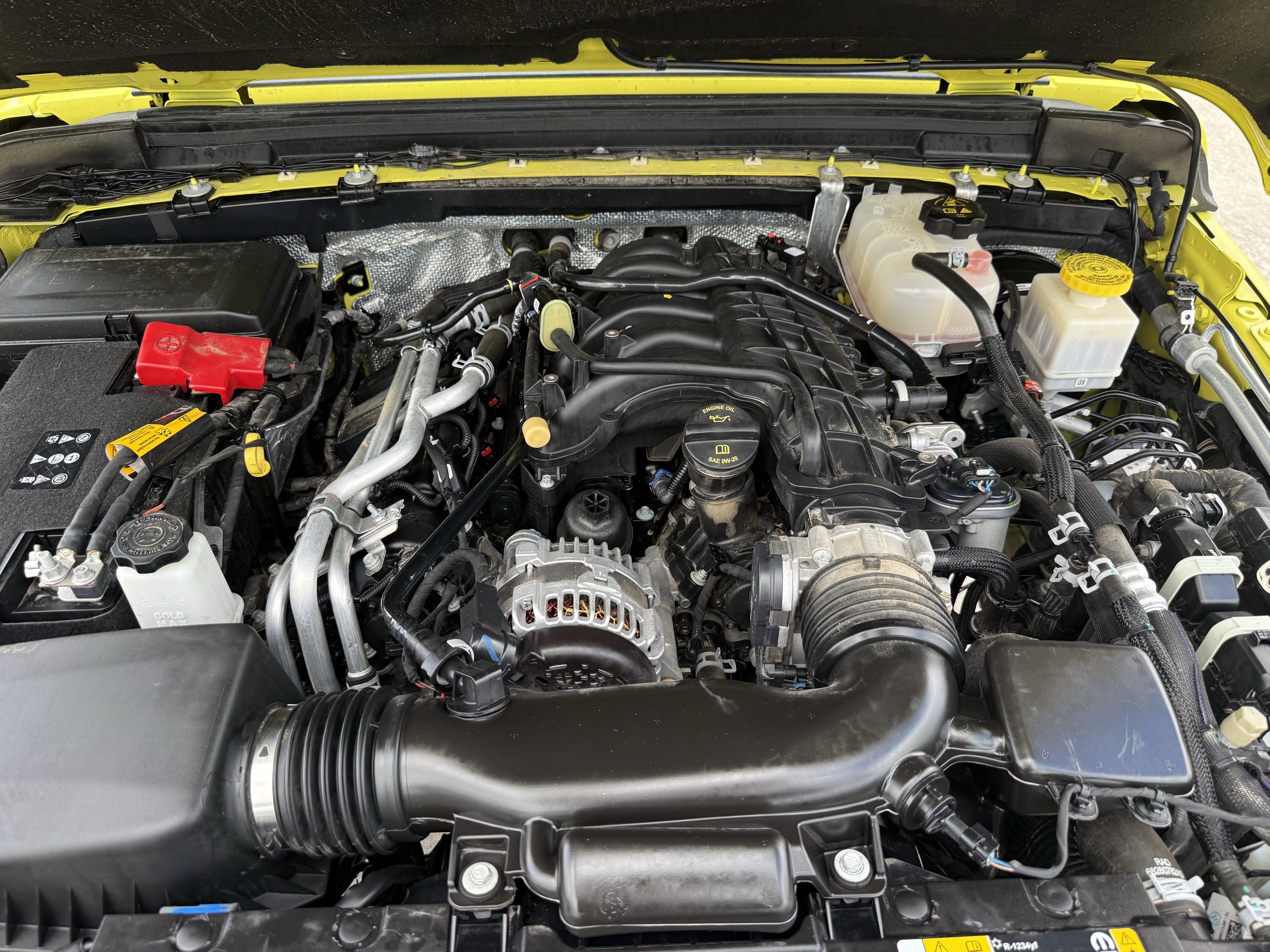 Used 2024 Jeep Gladiator Sport AWD/4WD image 32