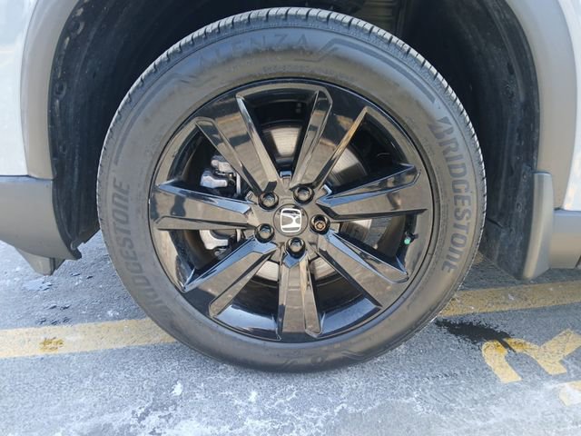 Used 2025 Honda Pilot Black Edition image 35