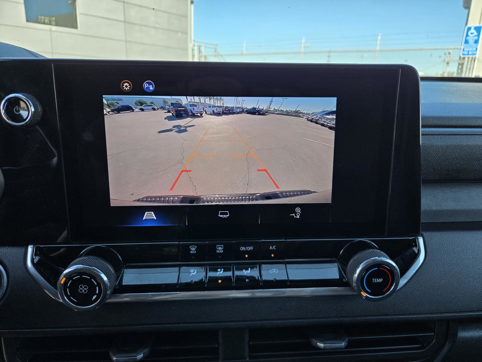 Used 2024 Chevrolet Colorado Trail Boss w/ Advanced Trailering Package image 8