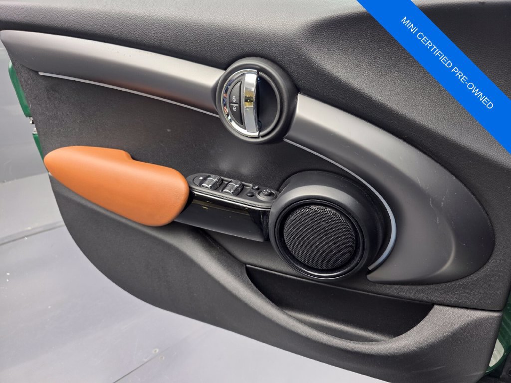 Used 2024 MINI Cooper S w/ Signature Upholstery Package FWD image 26