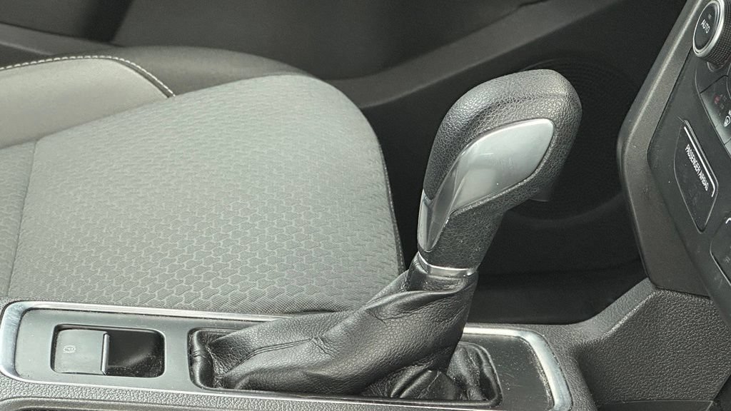 Used 2019 Ford Escape SE FWD image 6