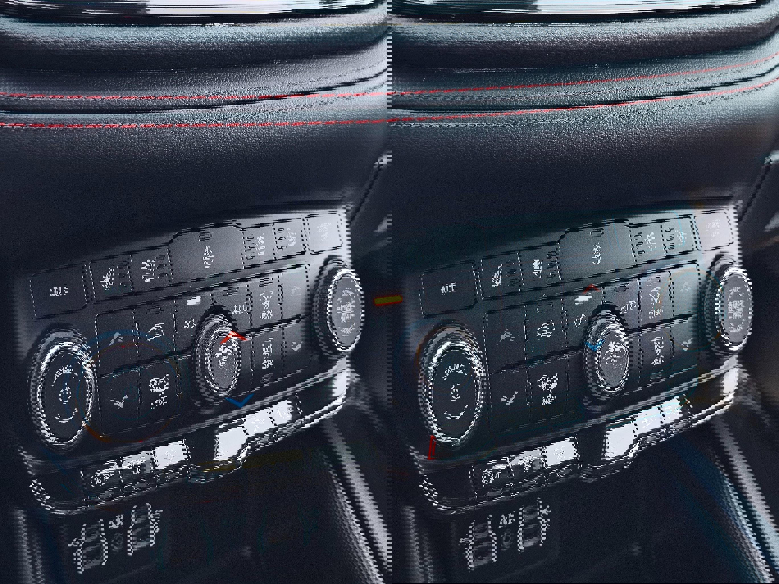 Used 2023 Dodge Durango GT image 40