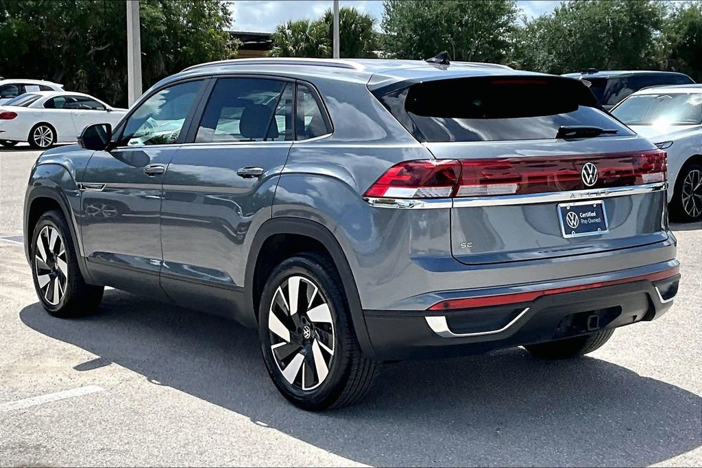 Certified 2025 Volkswagen Atlas Cross Sport SE FWD image 7