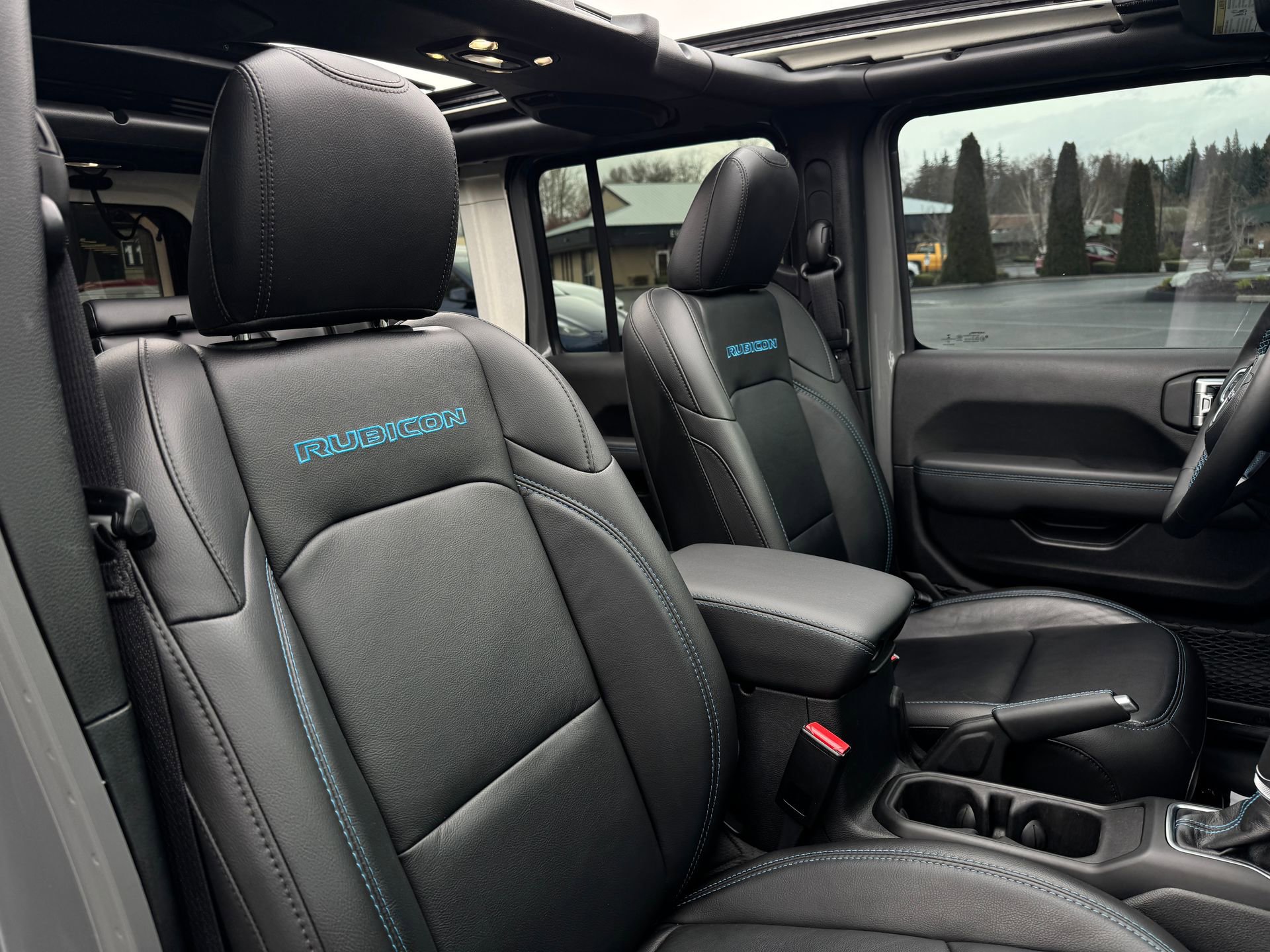 Used 2023 Jeep Wrangler Unlimited Rubicon 4xe w/ Cold Weather Group image 31