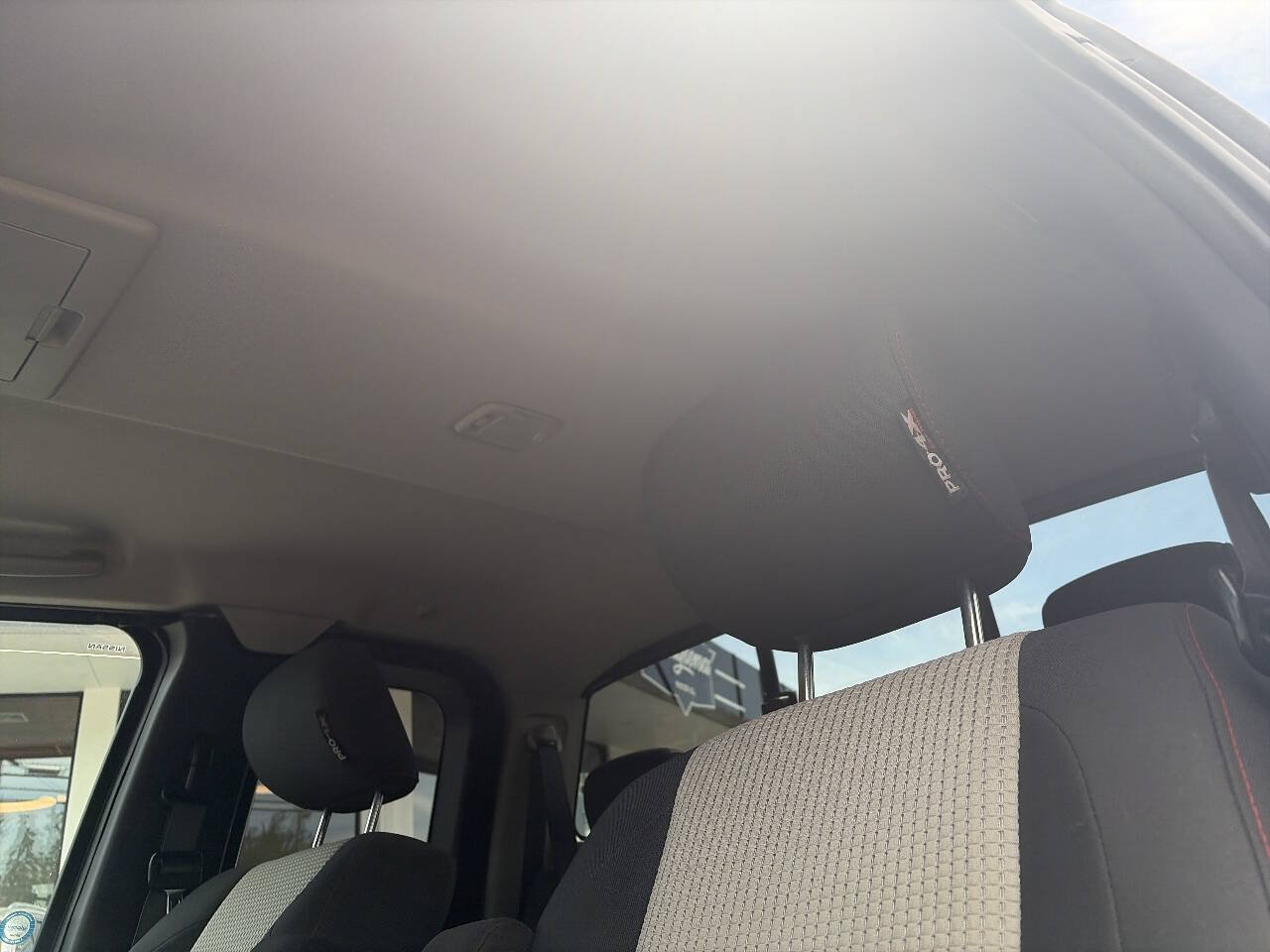 Used 2011 Nissan Titan PRO-4X AWD/4WD image 21