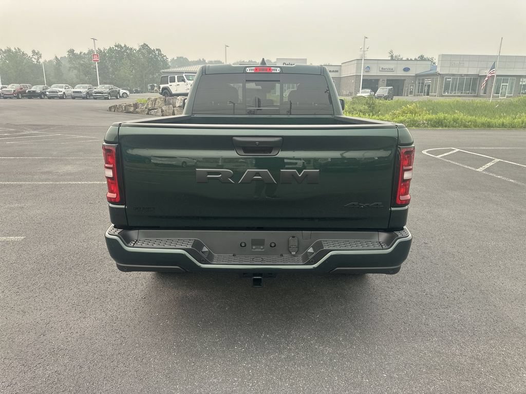 New 2026 RAM 1500 Express AWD/4WD image 7