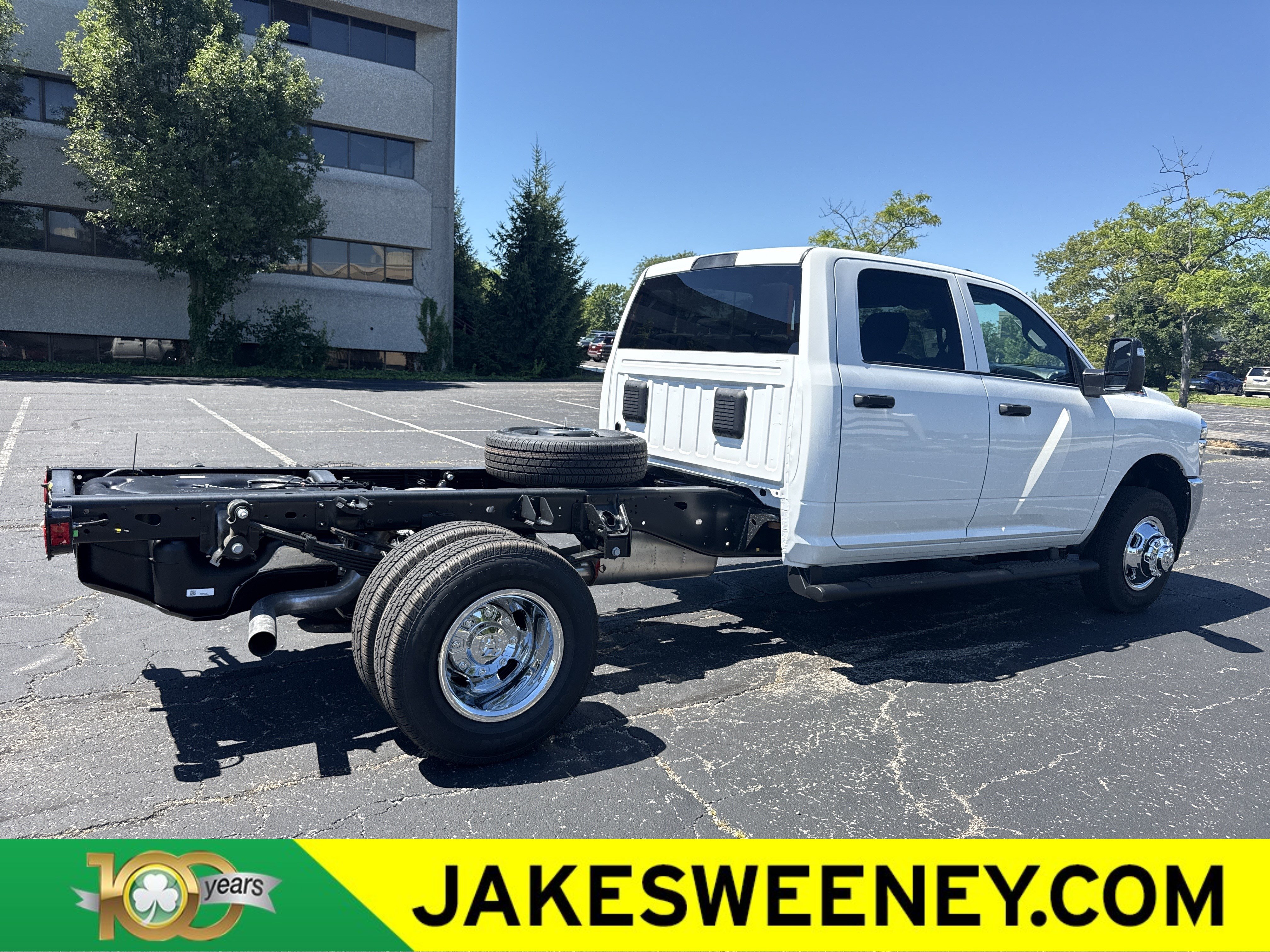 New 2026 RAM 3500 Tradesman w/ Chrome Appearance Group A AWD/4WD image 10