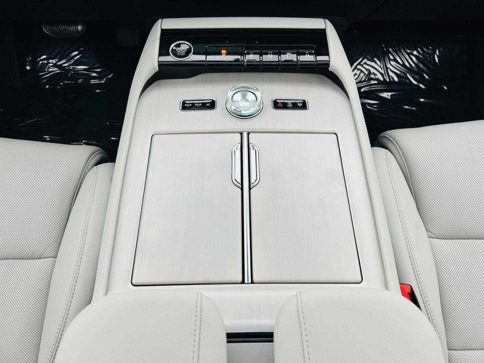 New 2026 Lincoln Navigator Reserve image 36