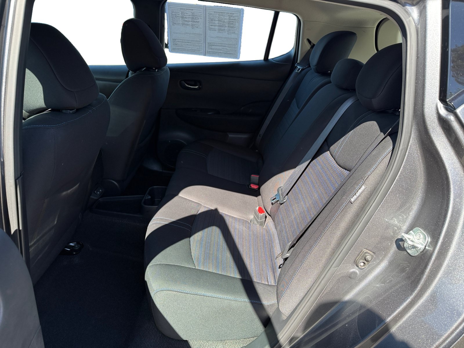 Used 2025 Nissan Leaf S FWD image 16