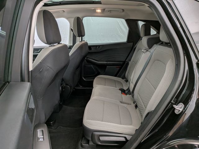 Certified 2022 Ford Escape SE w/ SE Sport Appearance Package image 17