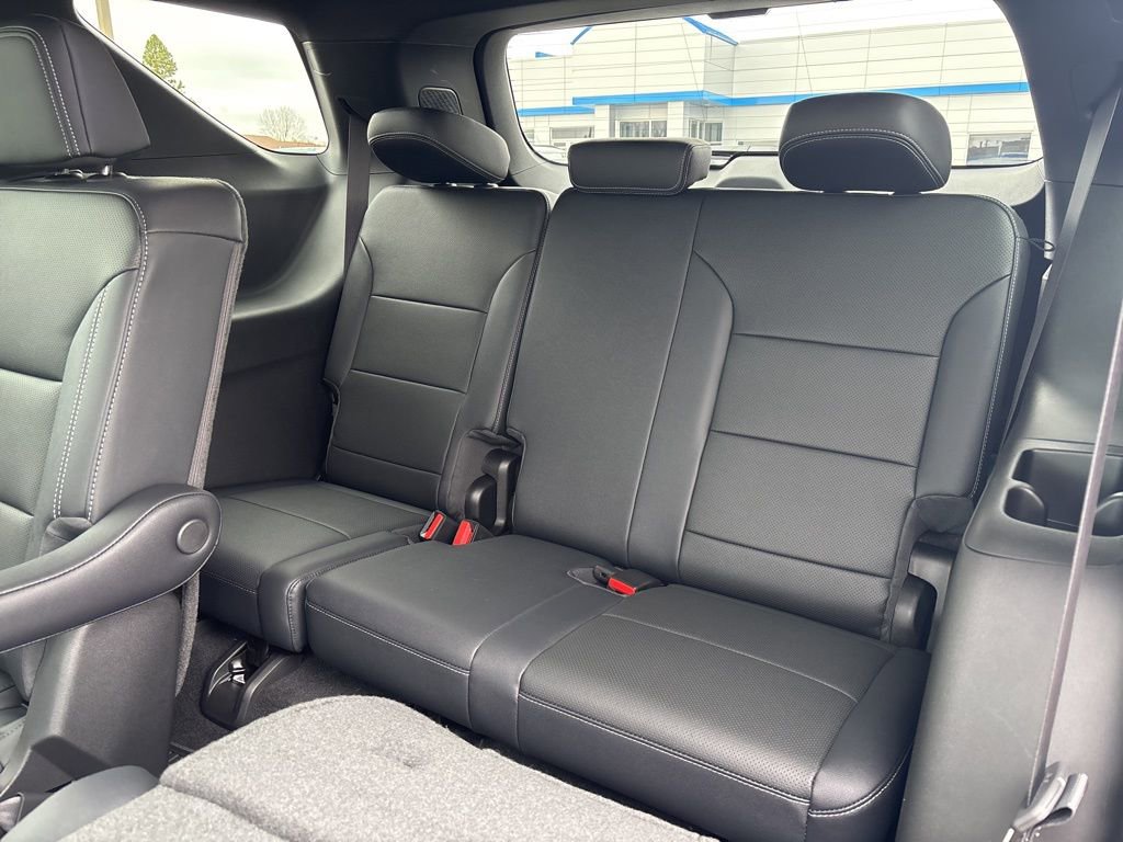 New 2026 Chevrolet Traverse LT image 11