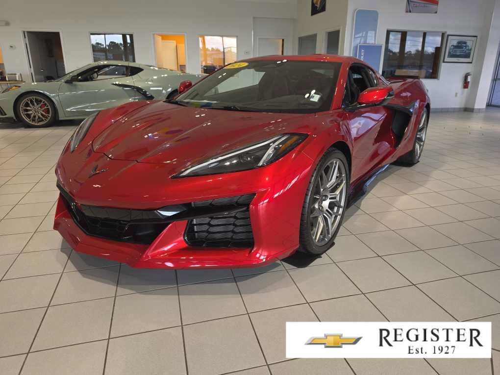 Used 2024 Chevrolet Corvette Z06 RWD image 1