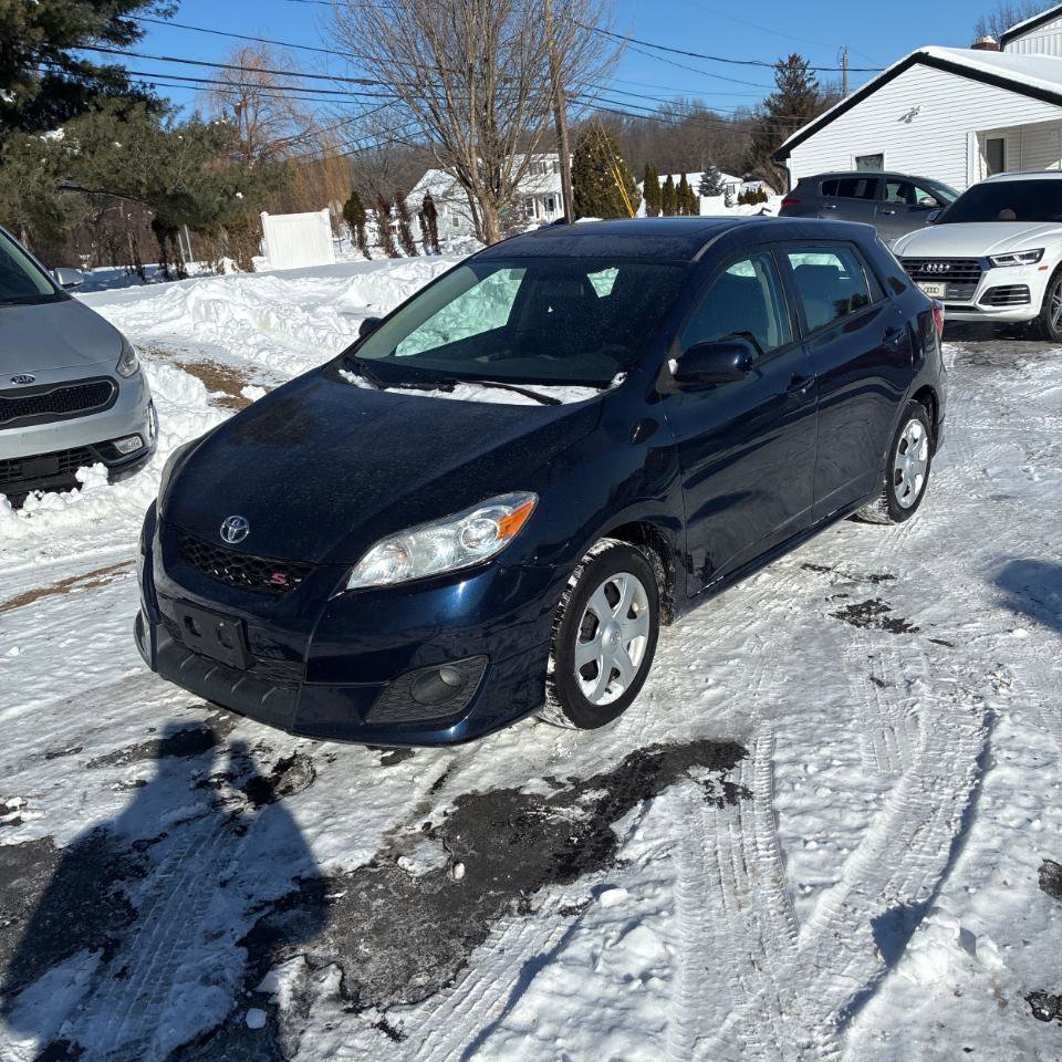 Used 2010 Toyota Matrix S image 3