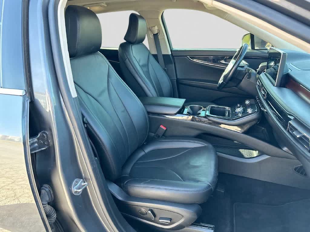Used 2023 Lincoln Nautilus Reserve FWD image 22
