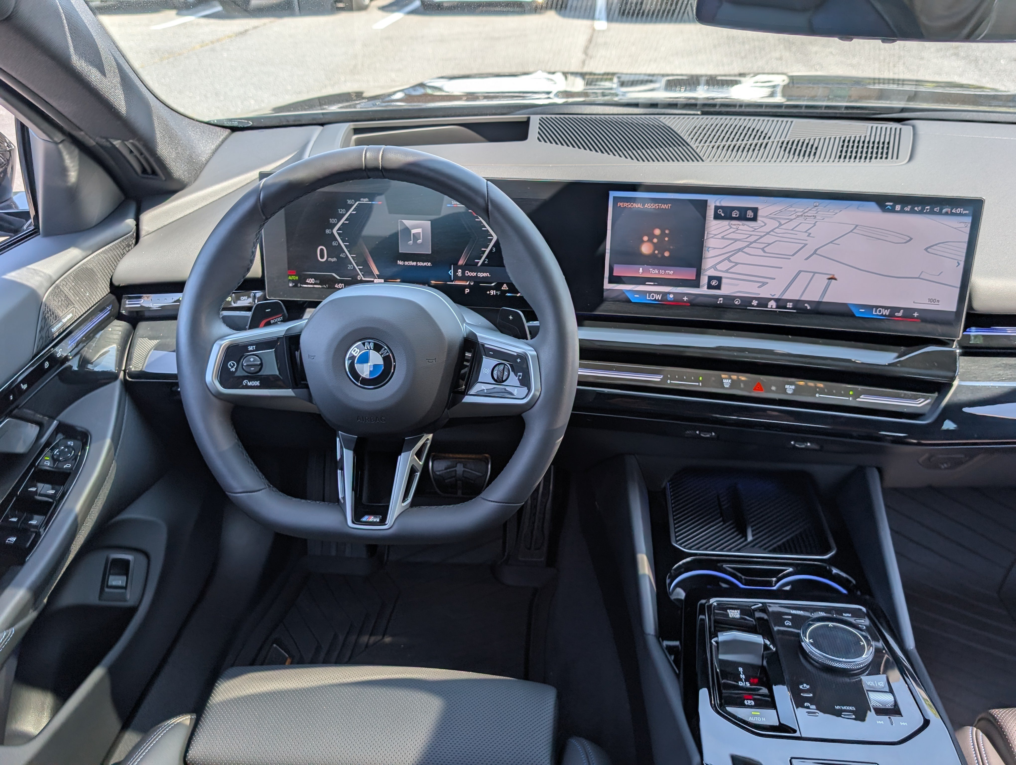 Used 2026 BMW 530i xDrive w/ M Sport Package AWD/4WD image 17