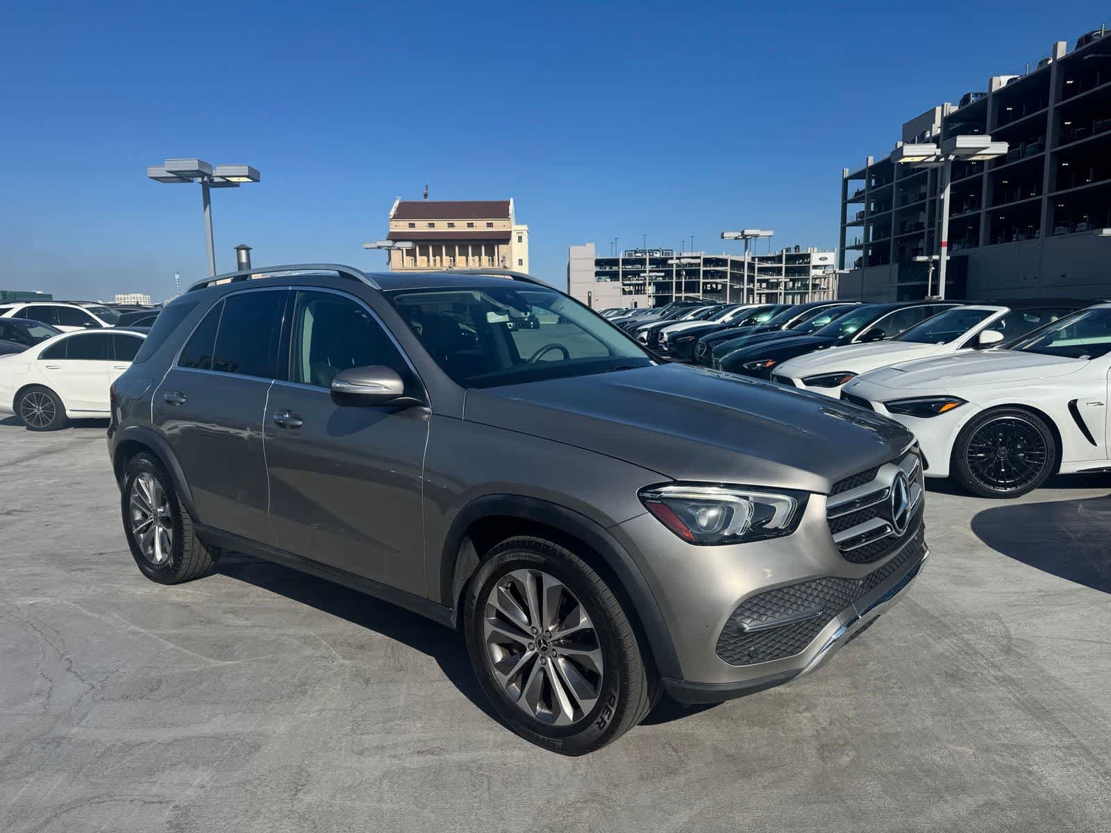Used 2020 Mercedes-Benz GLE 350 4MATIC image 2