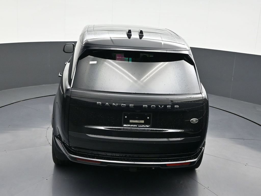 Used 2023 Land Rover Range Rover SE image 18
