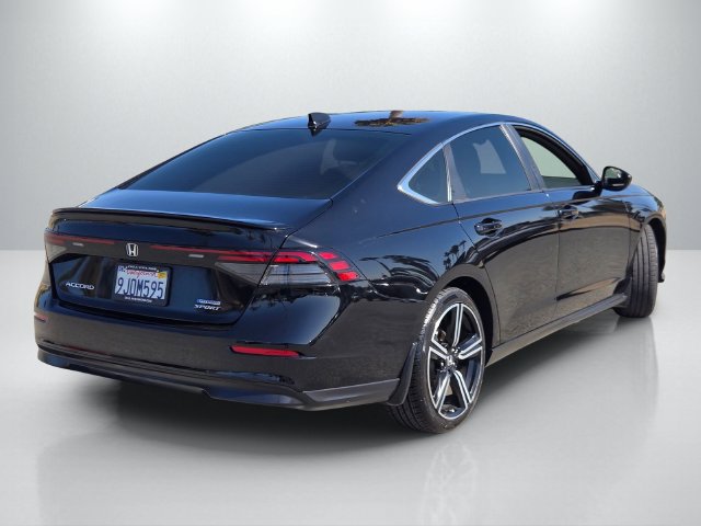 Used 2024 Honda Accord Sport image 4