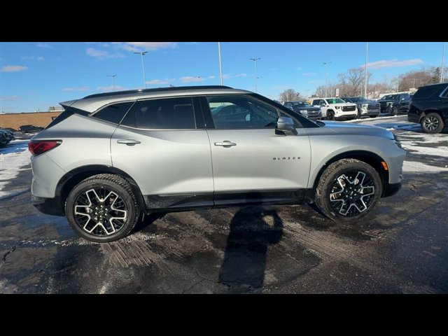 Certified 2023 Chevrolet Blazer RS image 9
