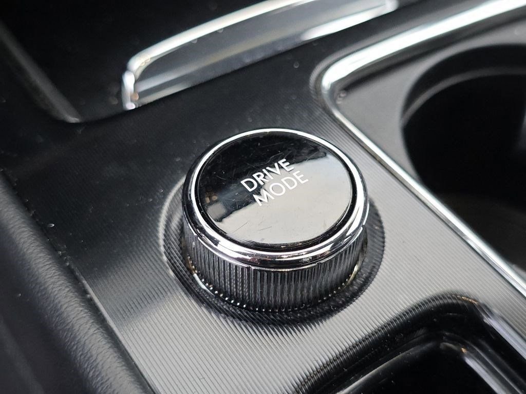 Used 2021 Lincoln Corsair Reserve w/ Equipment Group 201A image 29